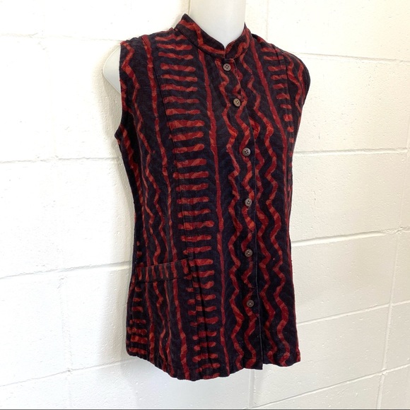 Funky sleeveless printed top by Fabindia - Picture 2 of 9